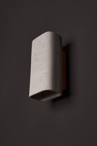 Kinkiet ConTeak – LOFTLIGHT Kinkiet z betonu